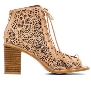 Jeffrey Campbell Nude Las Cut Cors Hell Size 8